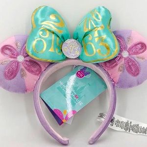 Disney Mickey Mouse The Main Attraction MMMA it’s a Small World Ears headband